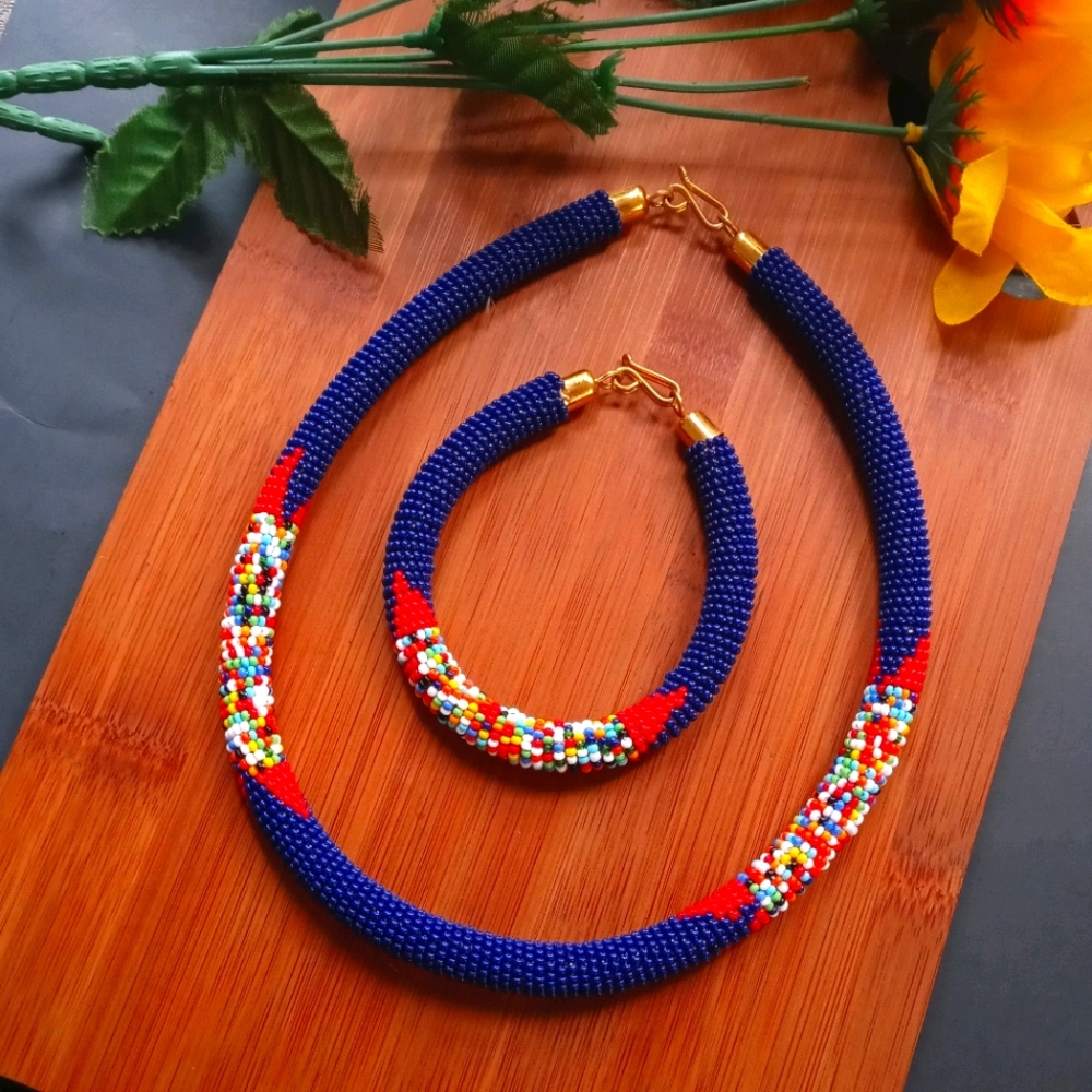 2PC Beautiful African Beaded Maasai Jewelry Set - Picture 3 of 12